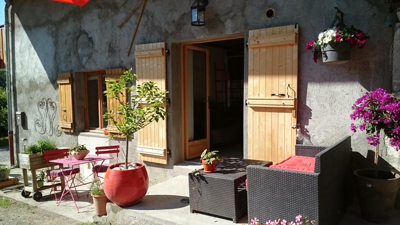 Ferme Familiale Chez Lili Villa Alex Exterior photo